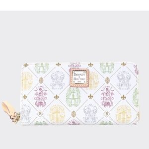 Dooney & Bourke White Wallet -Limited Biltmore